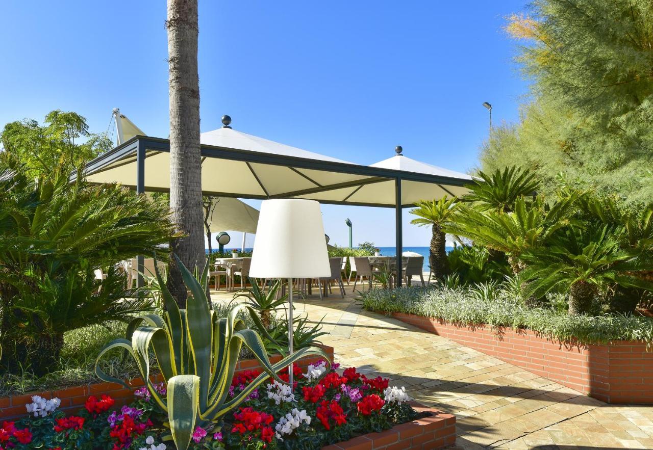 Schuhmann Hotel Paestum